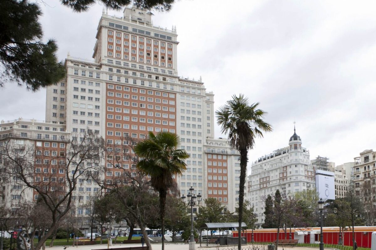 Edificio España, en Madrid, antes de su rehabilitación